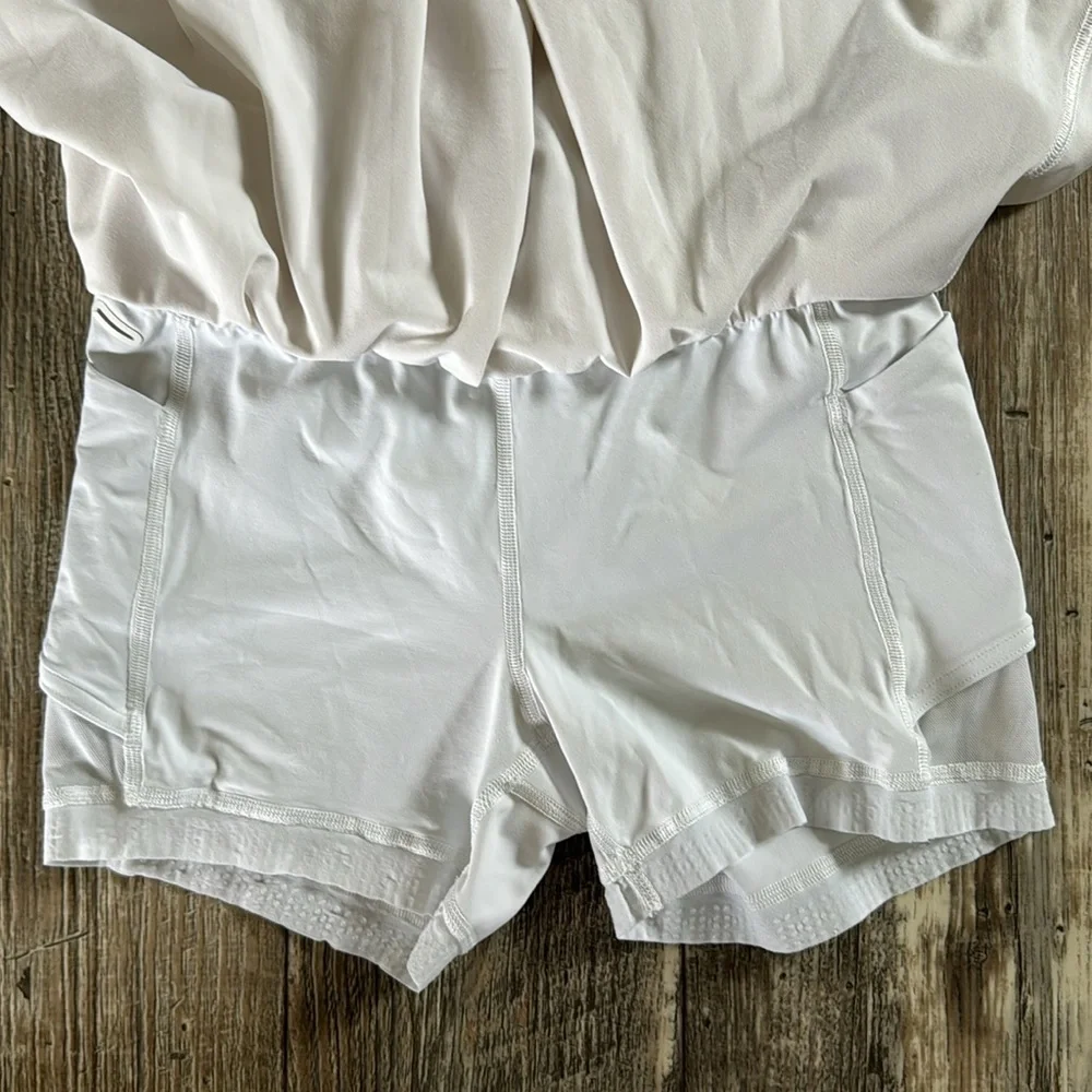 🌟LULULEMON 🌟WOMEN 🌟SHIRT, SIZE 4 - Picture 6 of 9